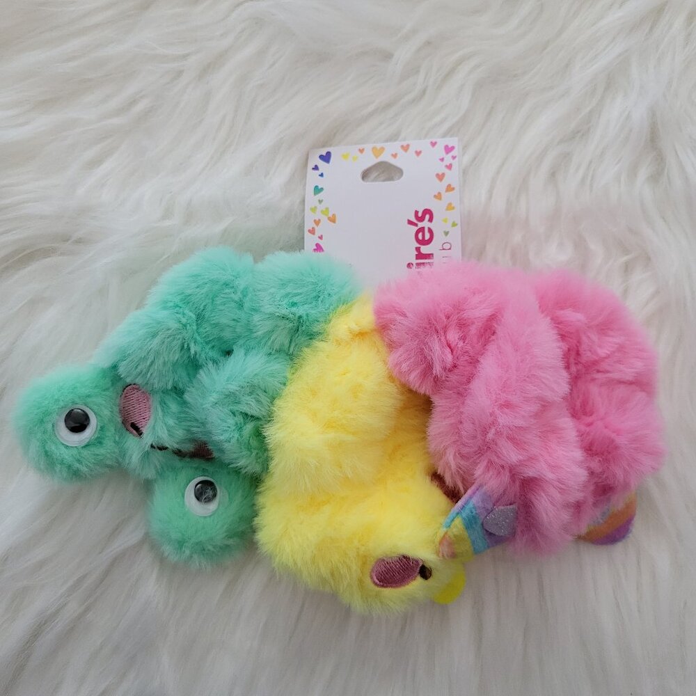 Claire's Fuzzy Animal Scrunchies Set